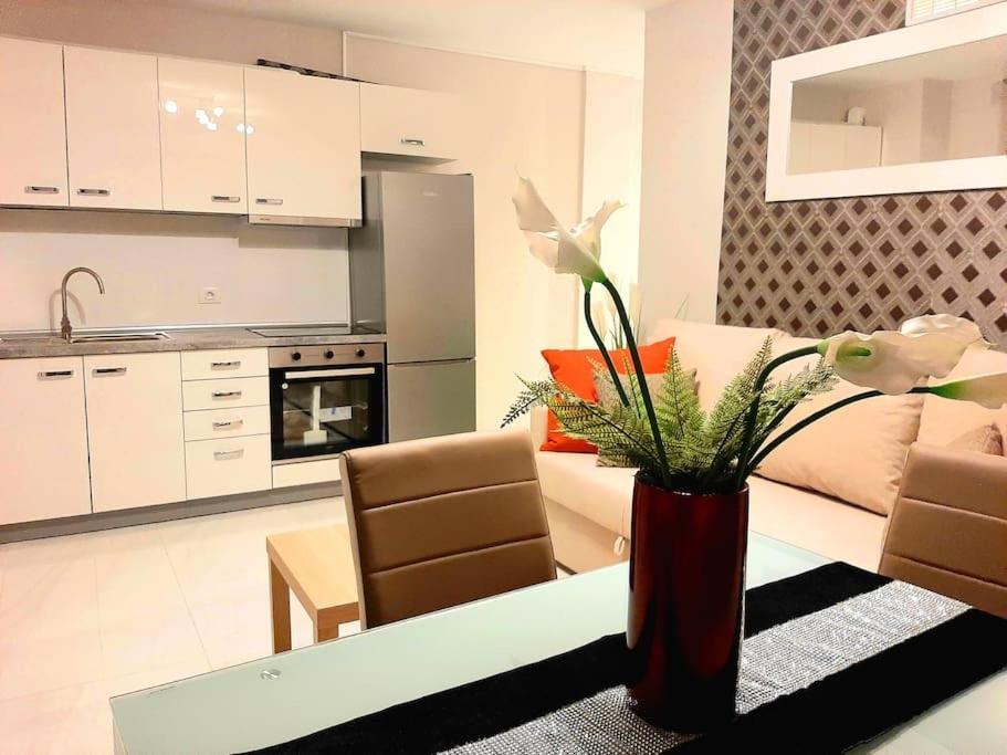 Modern Apartment In Las Americas, Lk520 With Pool Close To The Ocean Playa de las Americas  Exterior photo